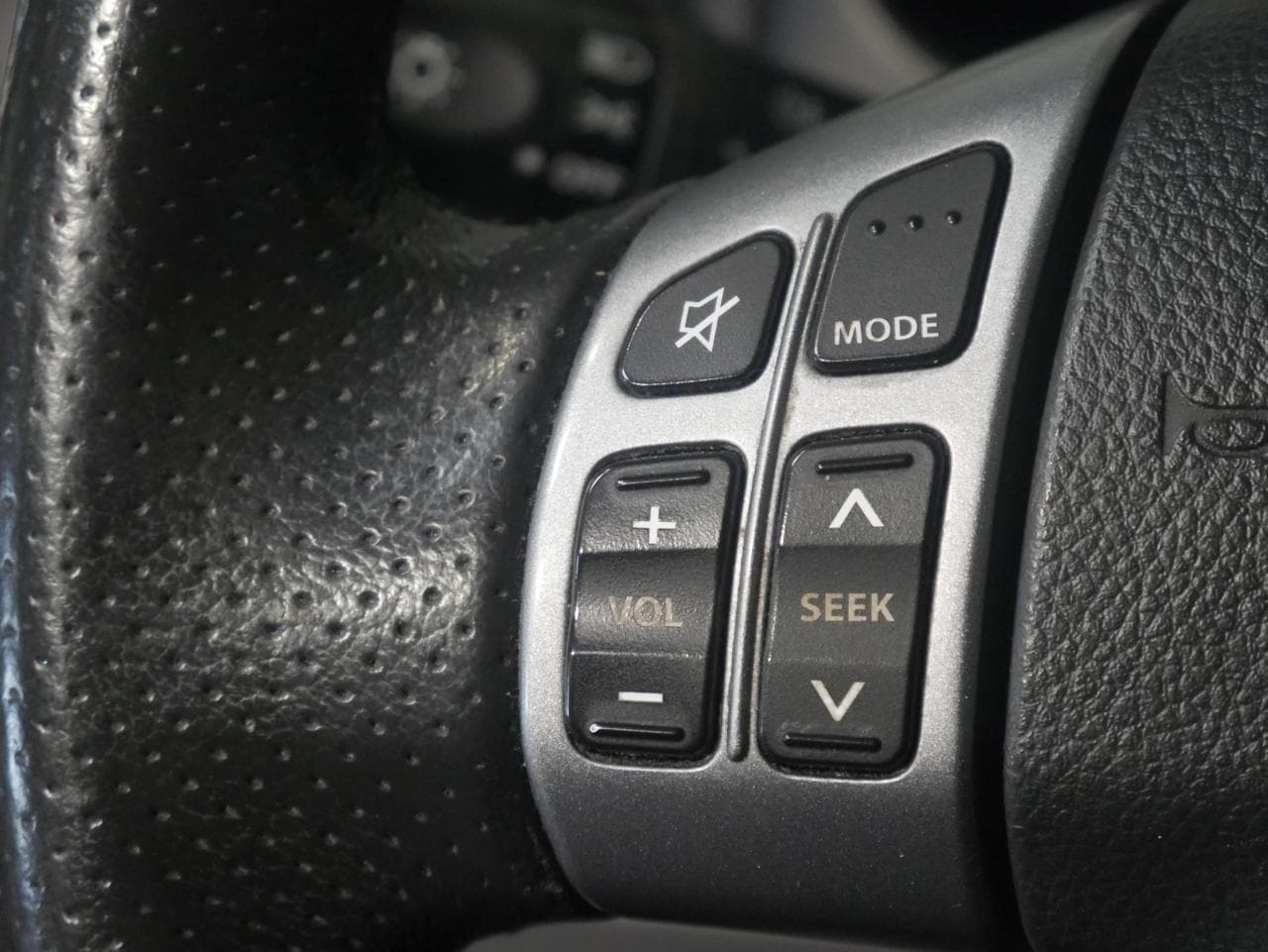 2013 Suzuki SX4 - 17