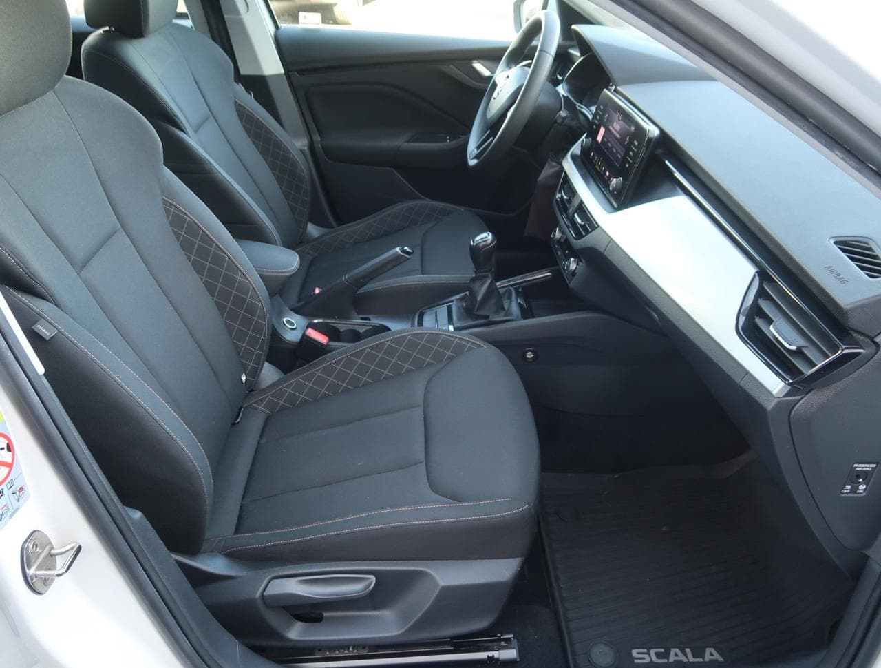 2019 Škoda SCALA - 19