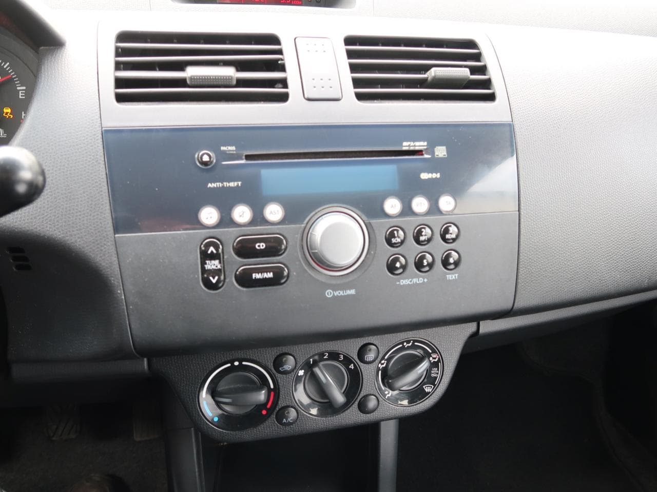 2008 Suzuki SWIFT - 30