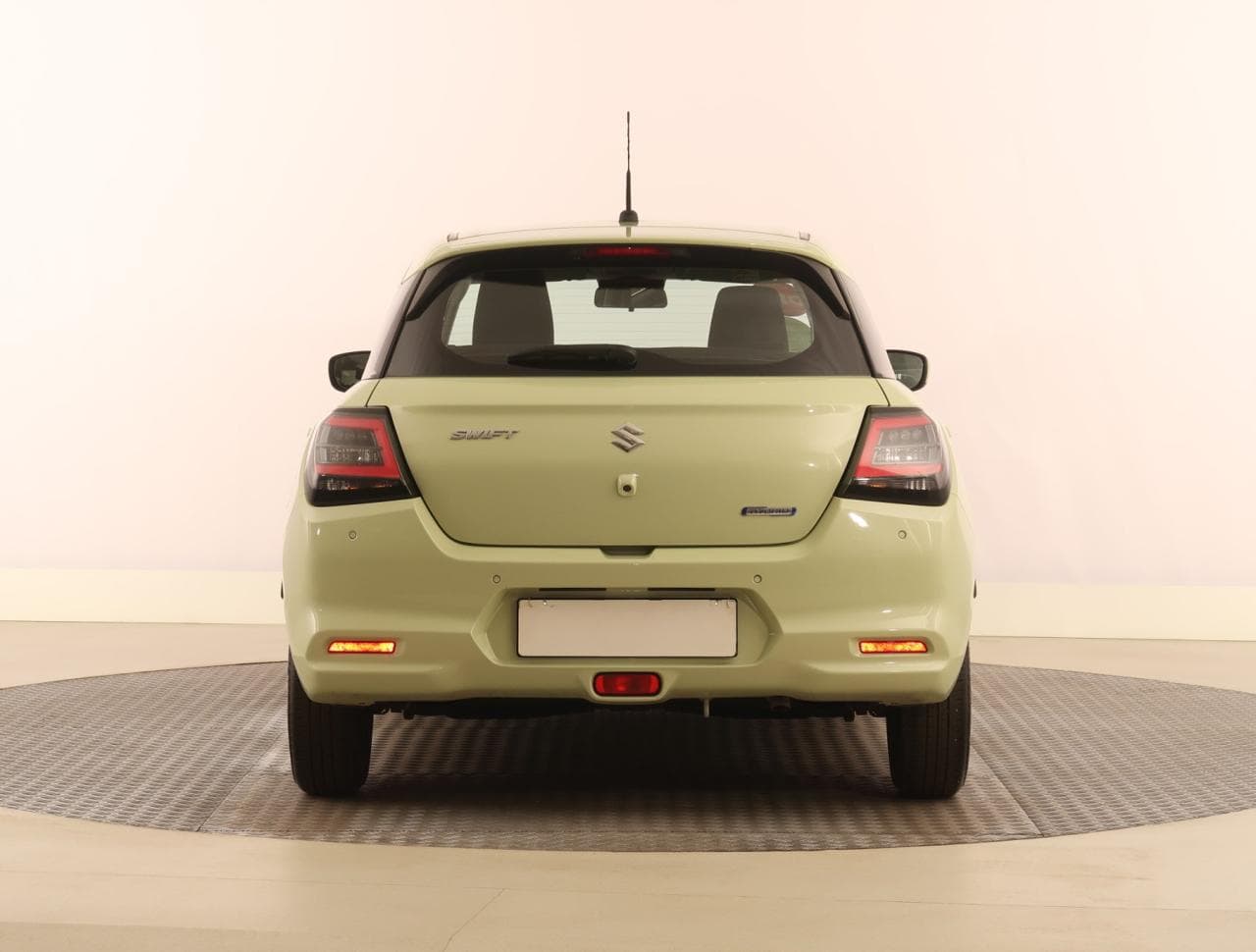 2025 Suzuki SWIFT - 6