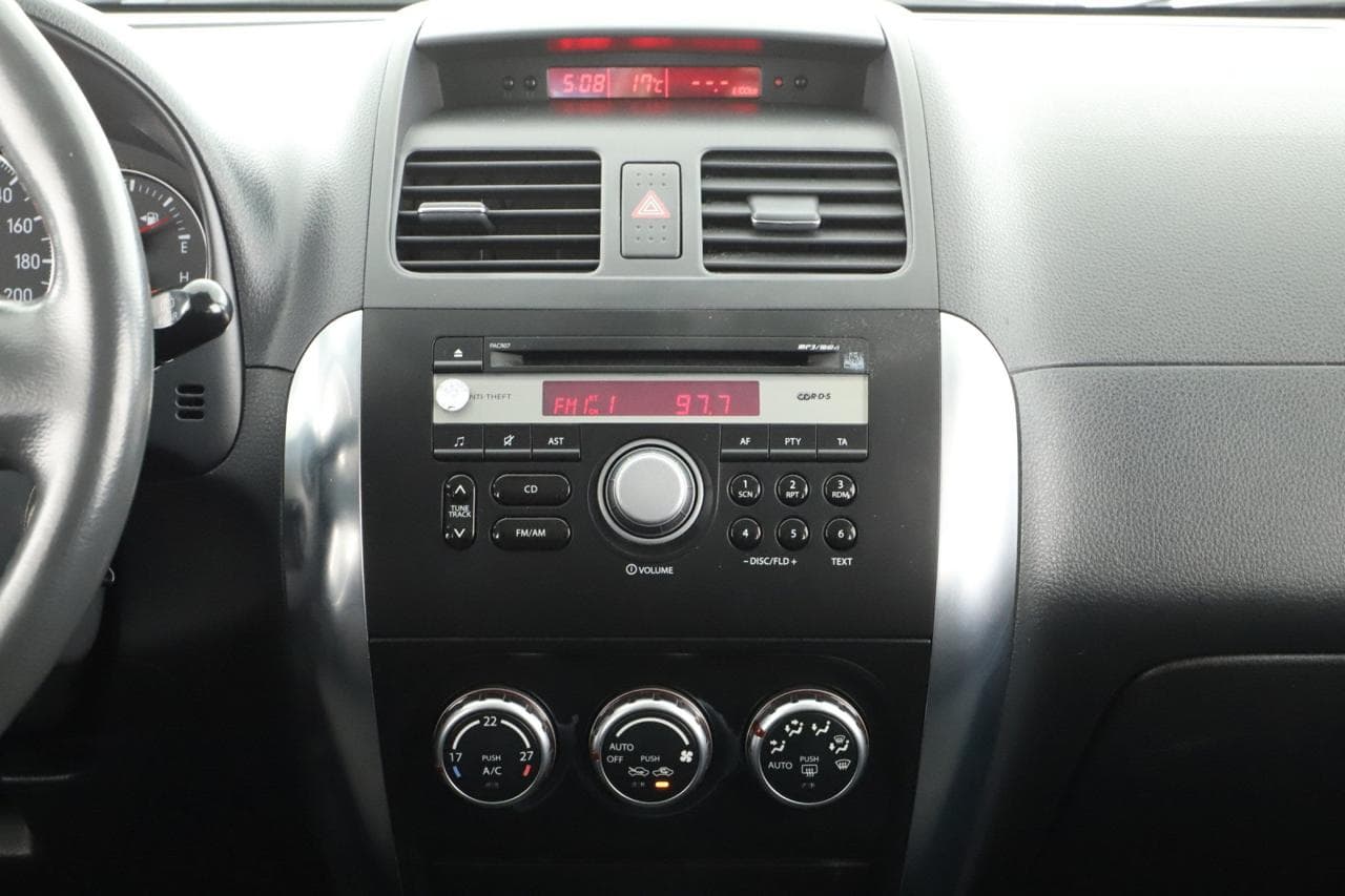 2009 Suzuki SX4 - 15