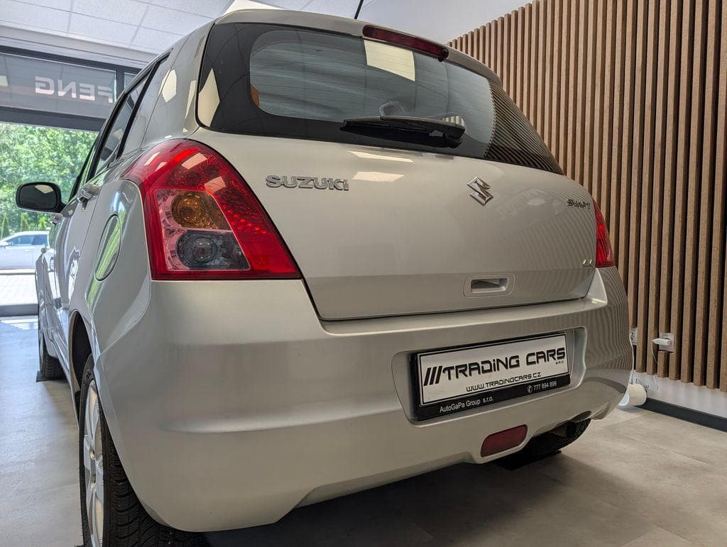 2010 Suzuki SWIFT - 6