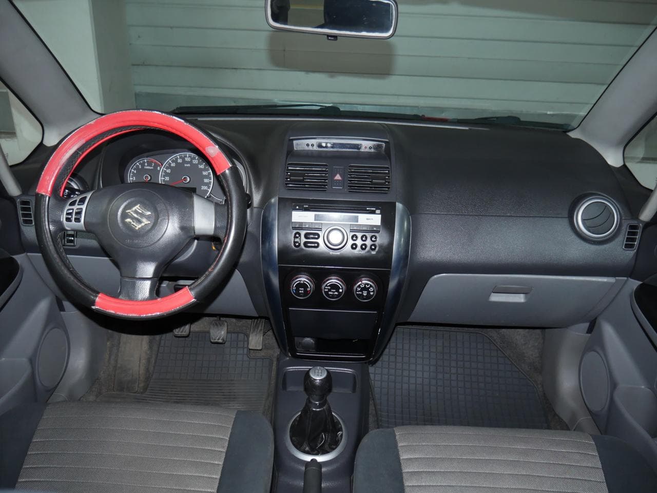2009 Suzuki SX4 - 13