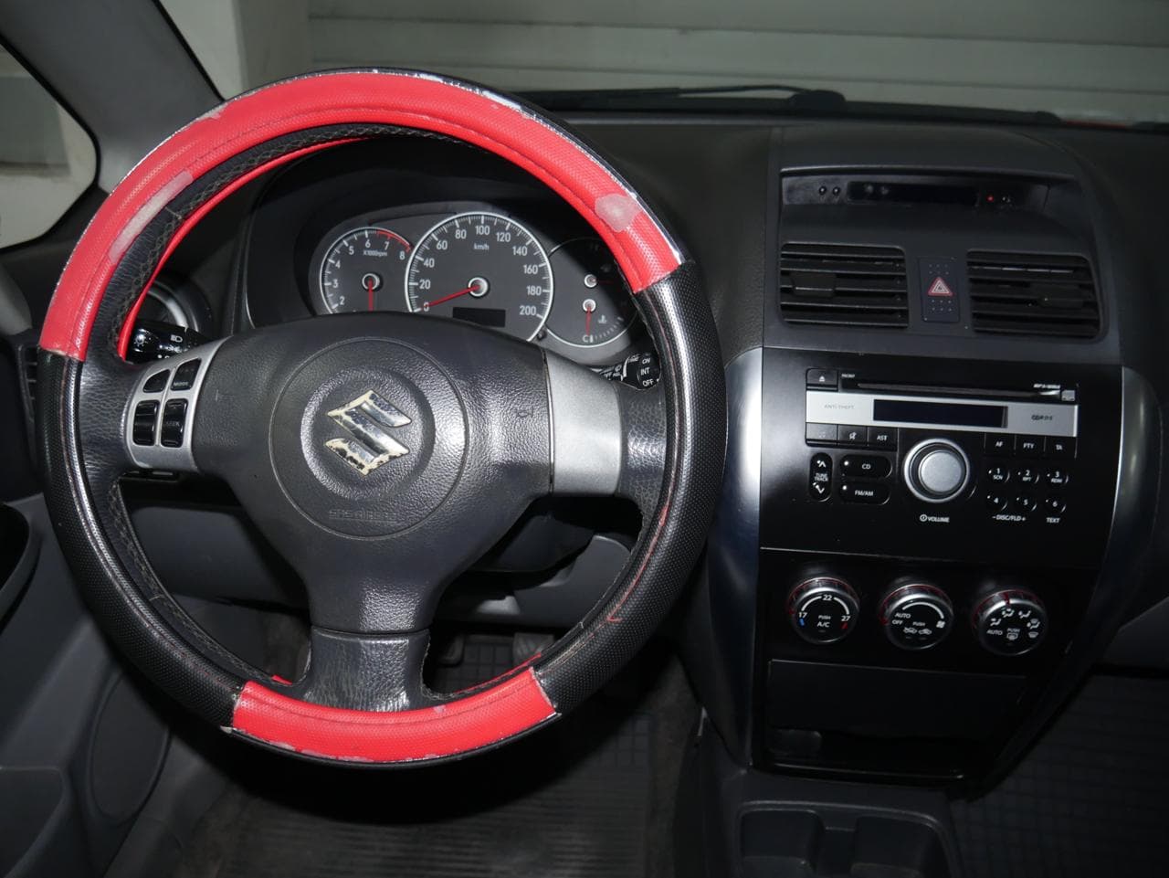 2009 Suzuki SX4 - 23