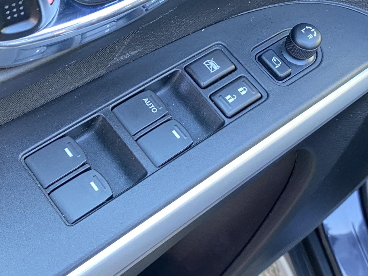 2013 Suzuki S-CROSS - 11