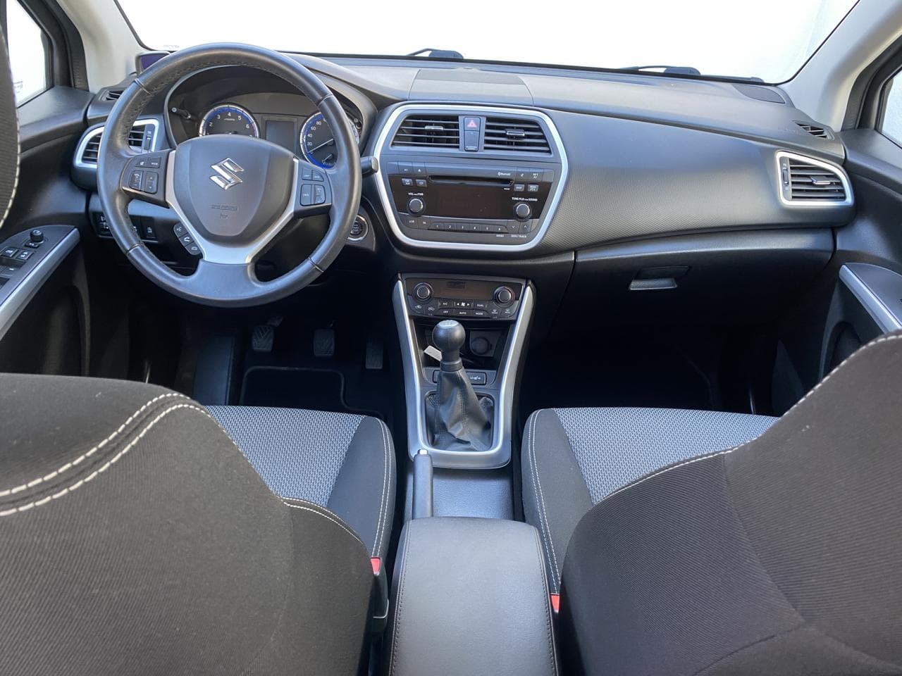 2013 Suzuki S-CROSS - 8