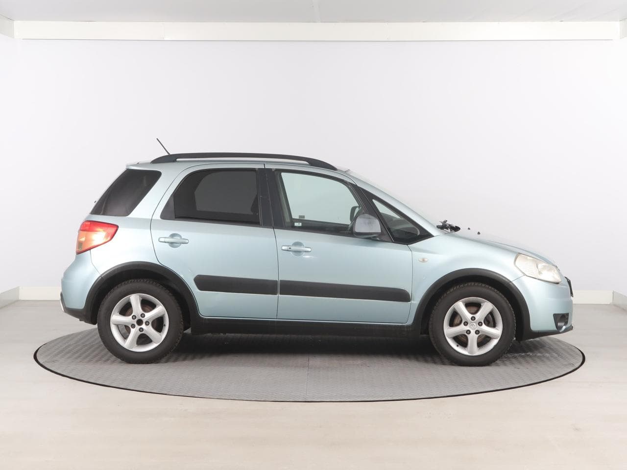 2009 Suzuki SX4 - 8