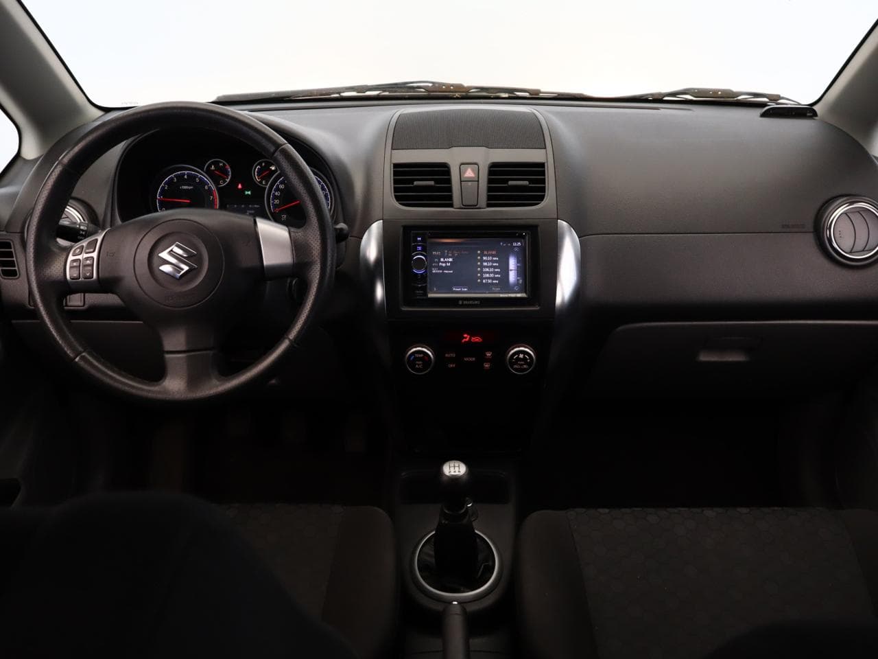 2012 Suzuki SX4 - 15