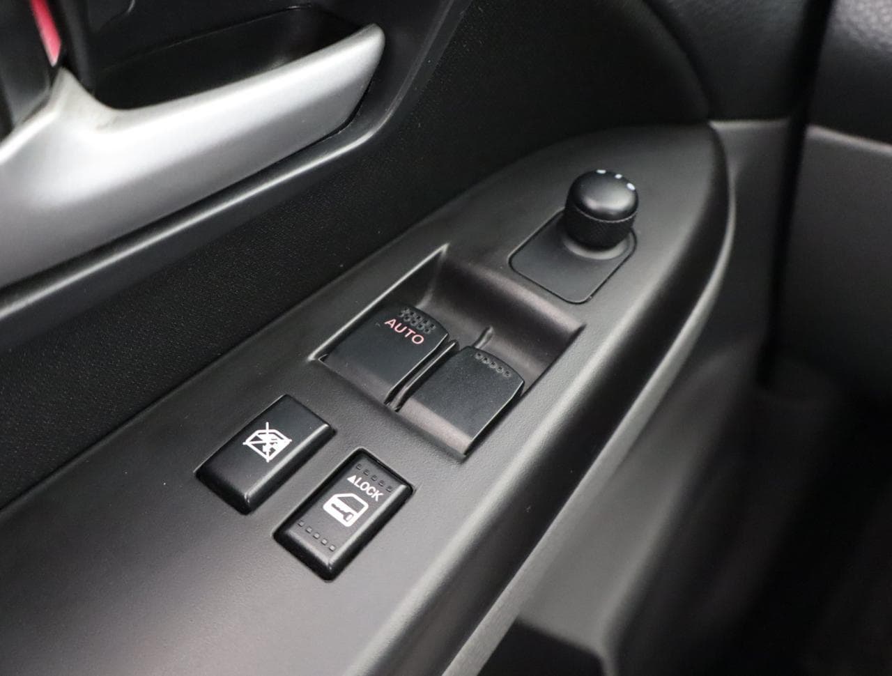 2012 Suzuki SX4 - 17