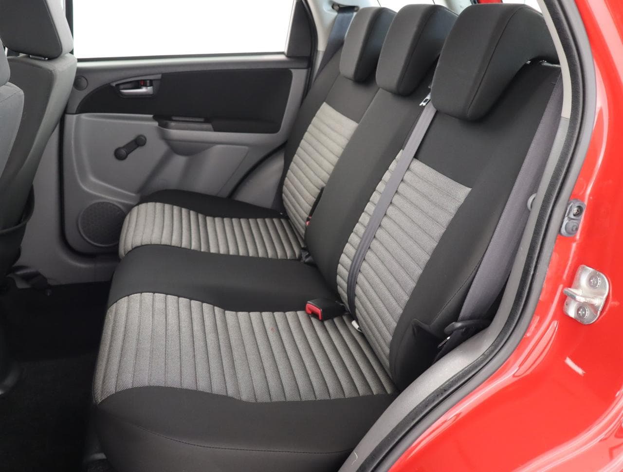 2012 Suzuki SX4 - 12