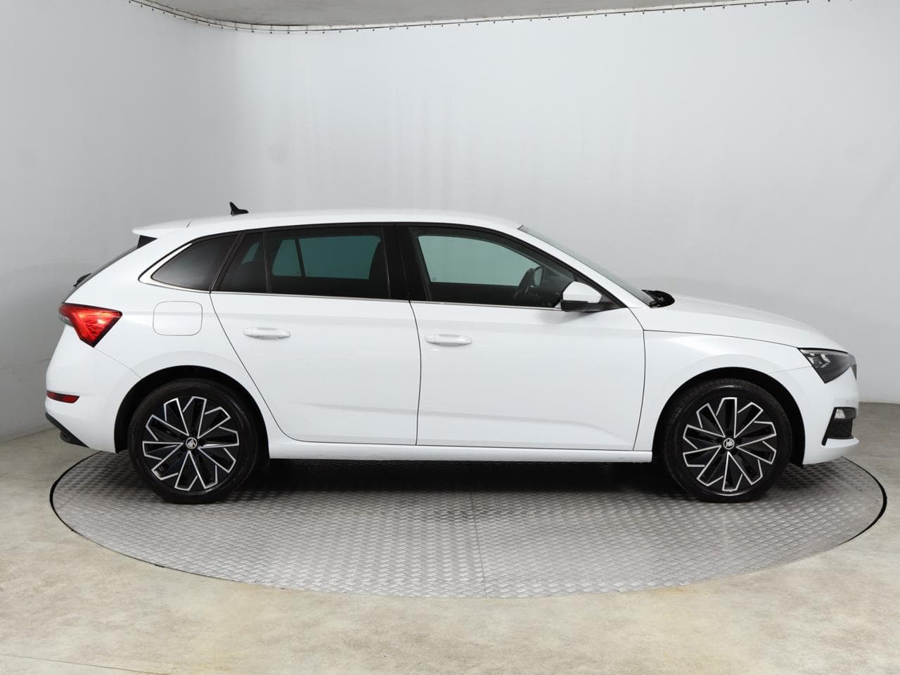 2019 Škoda SCALA - 12