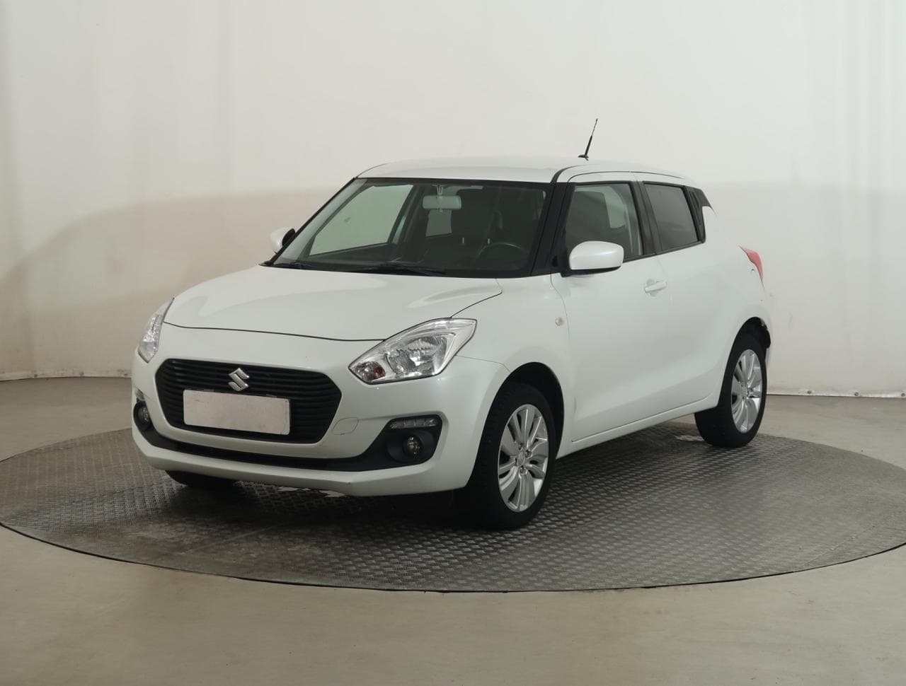 2017 Suzuki SWIFT - 7