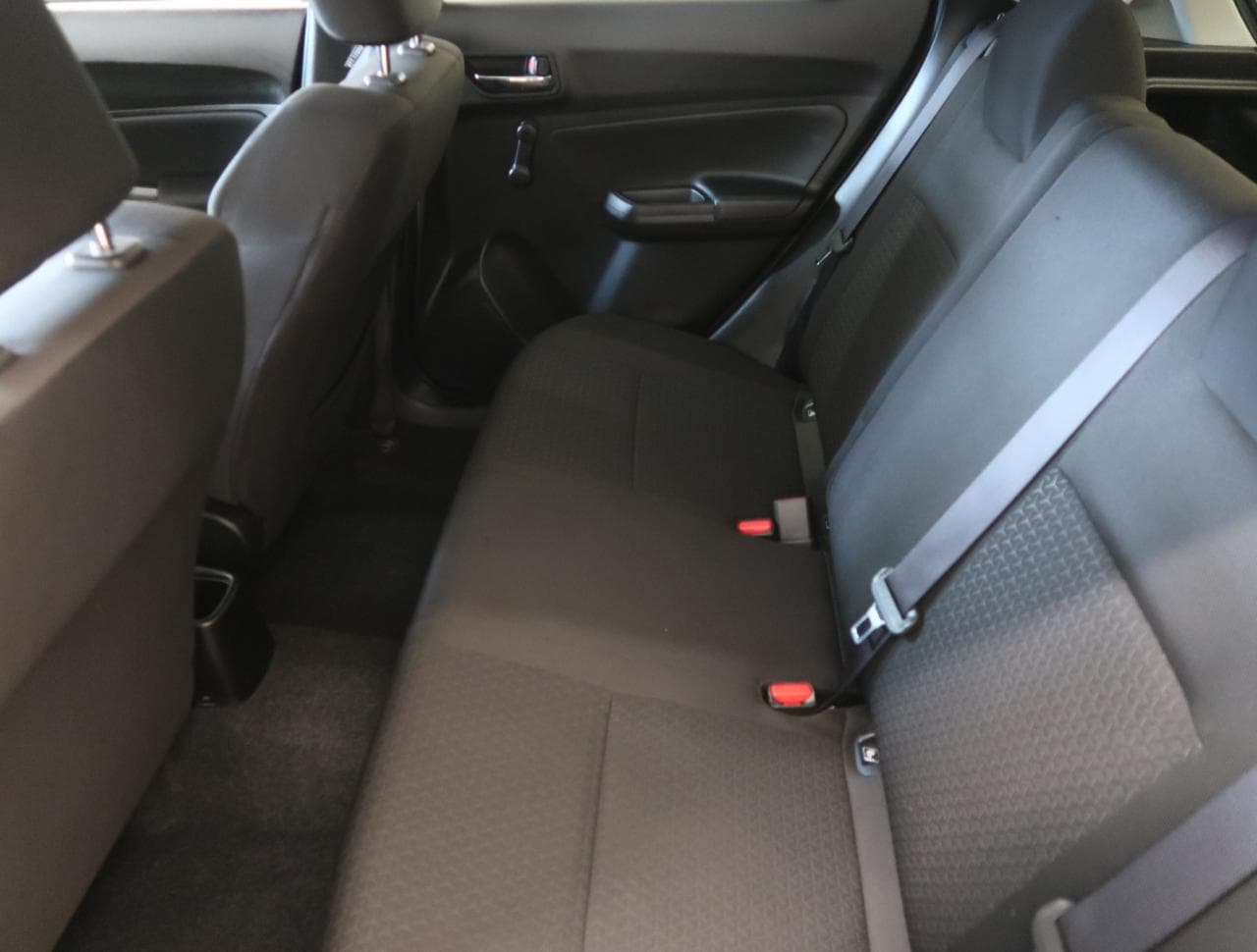 2017 Suzuki SWIFT - 35