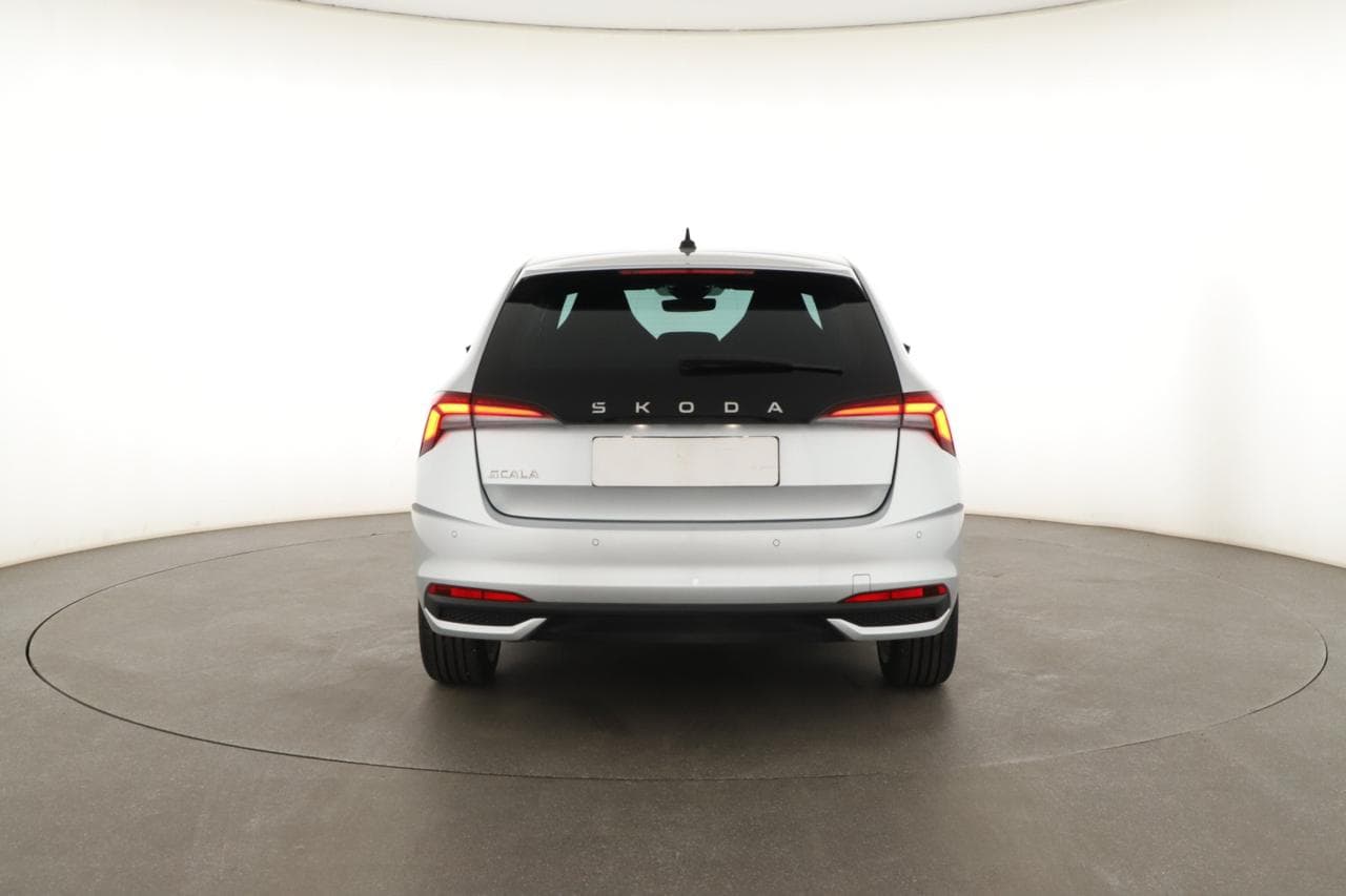 2025 Škoda SCALA - 11