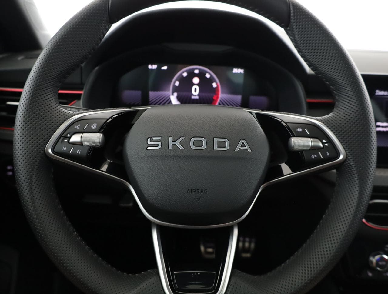 2025 Škoda SCALA - 14