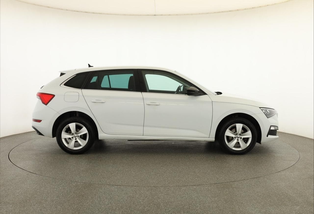 2019 Škoda SCALA - 8