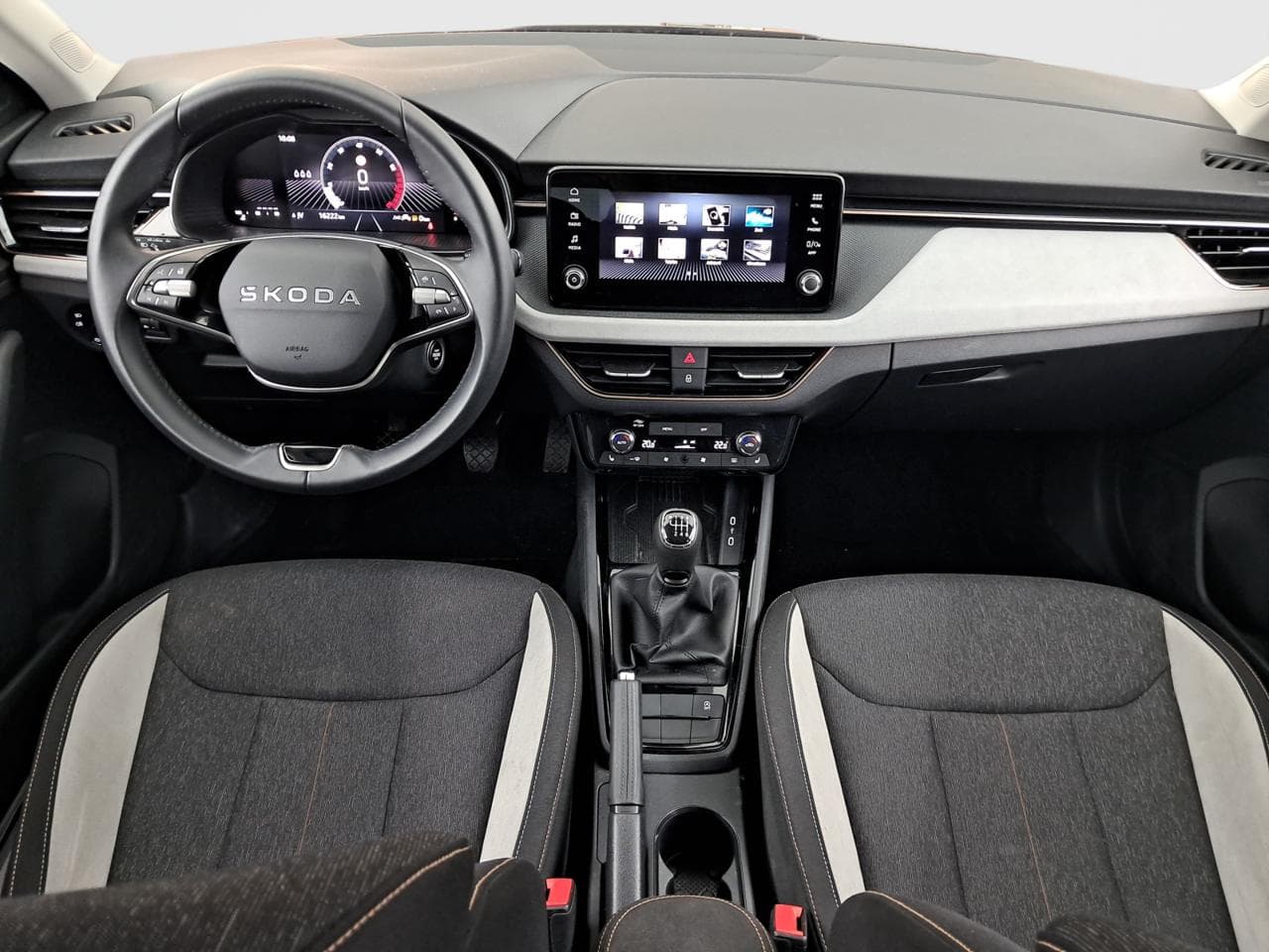 2025 Škoda SCALA - 10