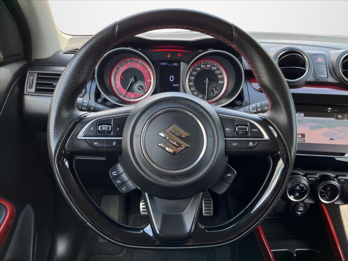 2021 Suzuki SWIFT - 11