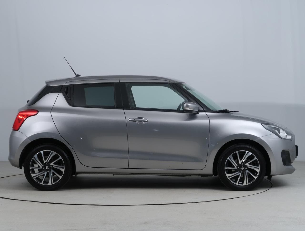 2023 Suzuki SWIFT - 12