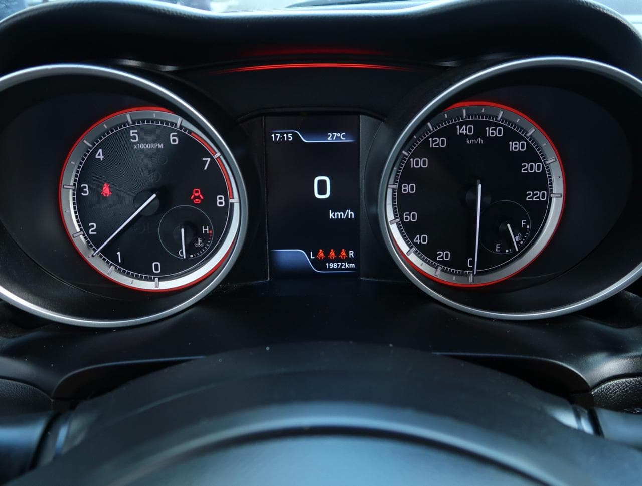2023 Suzuki SWIFT - 29