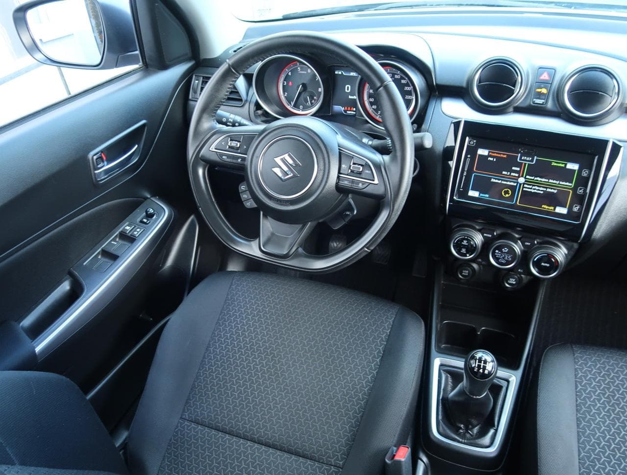 2023 Suzuki SWIFT - 14