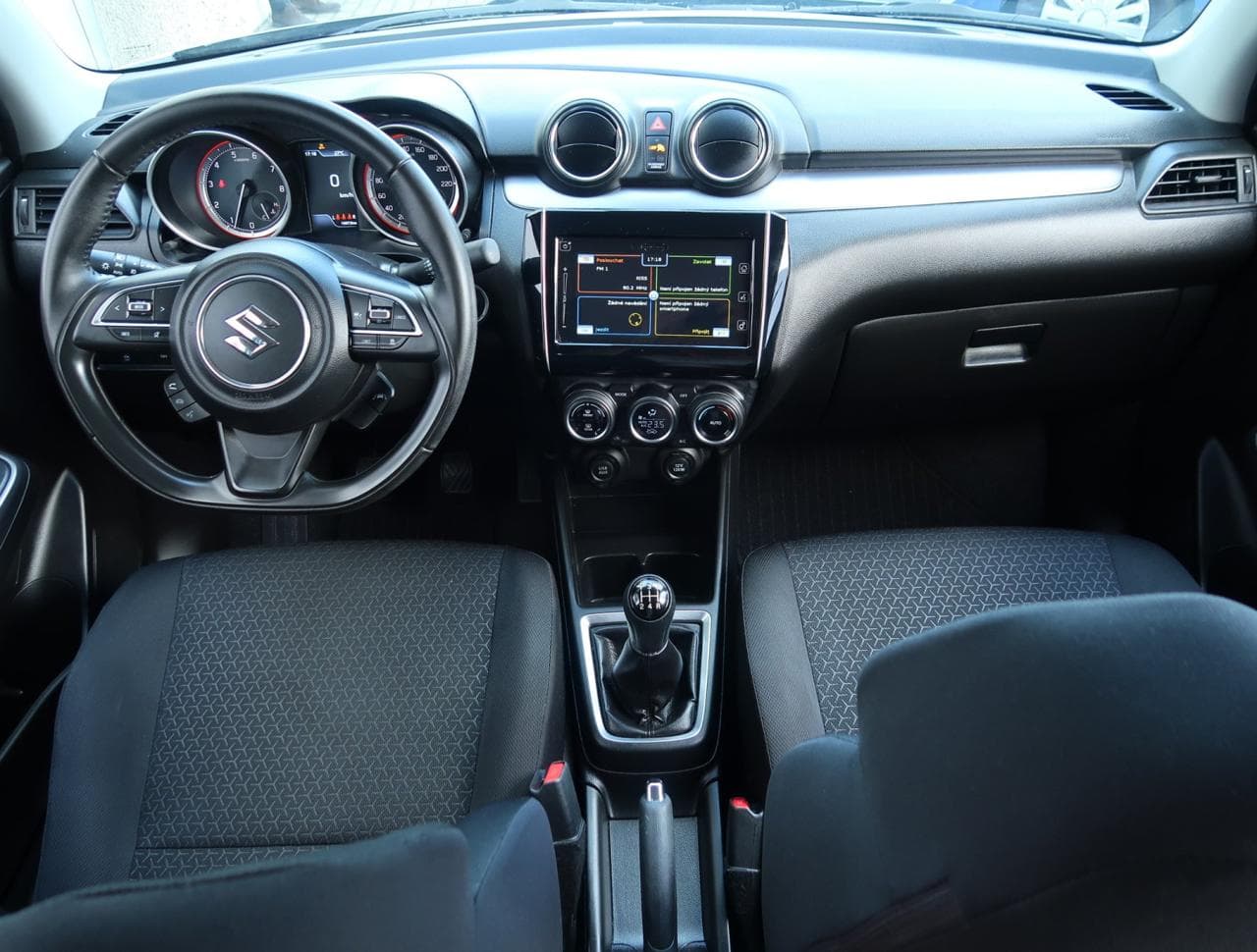 2023 Suzuki SWIFT - 16