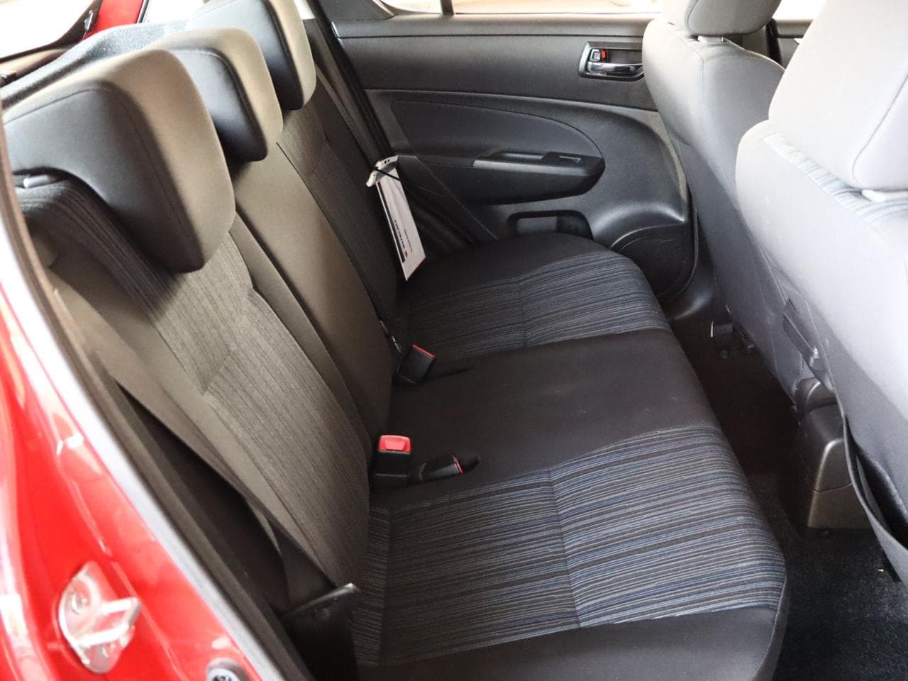 2016 Suzuki SWIFT - 11