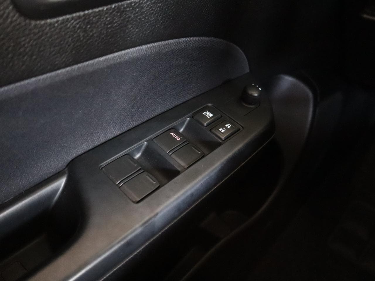 2016 Suzuki SWIFT - 20