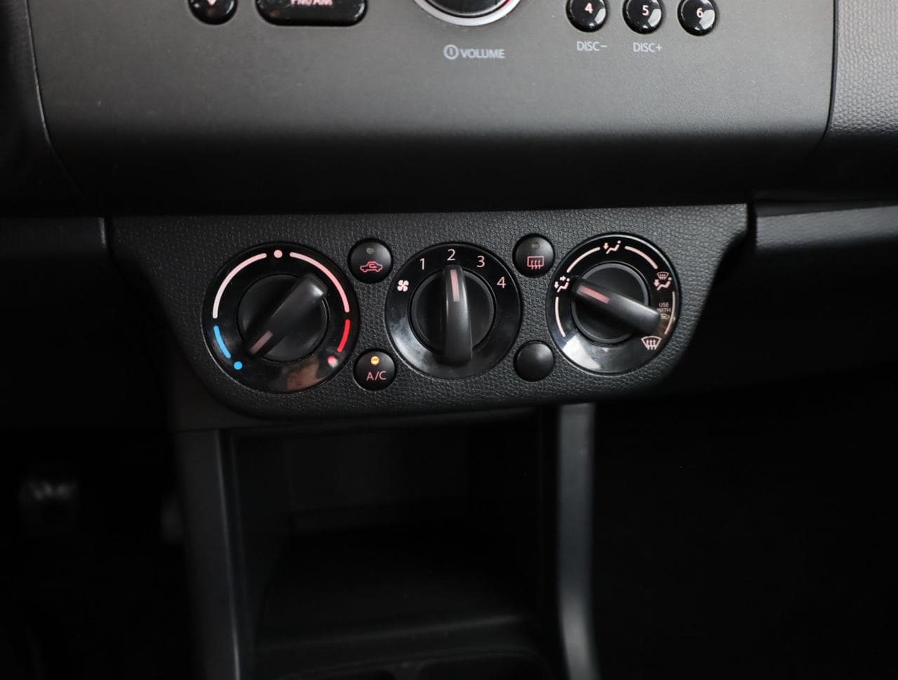2010 Suzuki SWIFT - 16