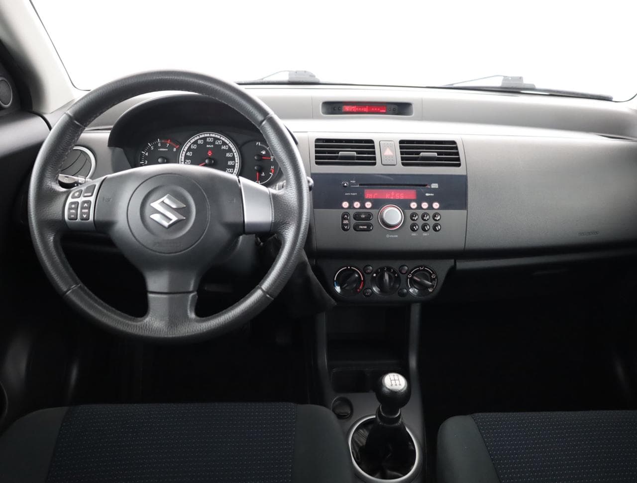 2010 Suzuki SWIFT - 9