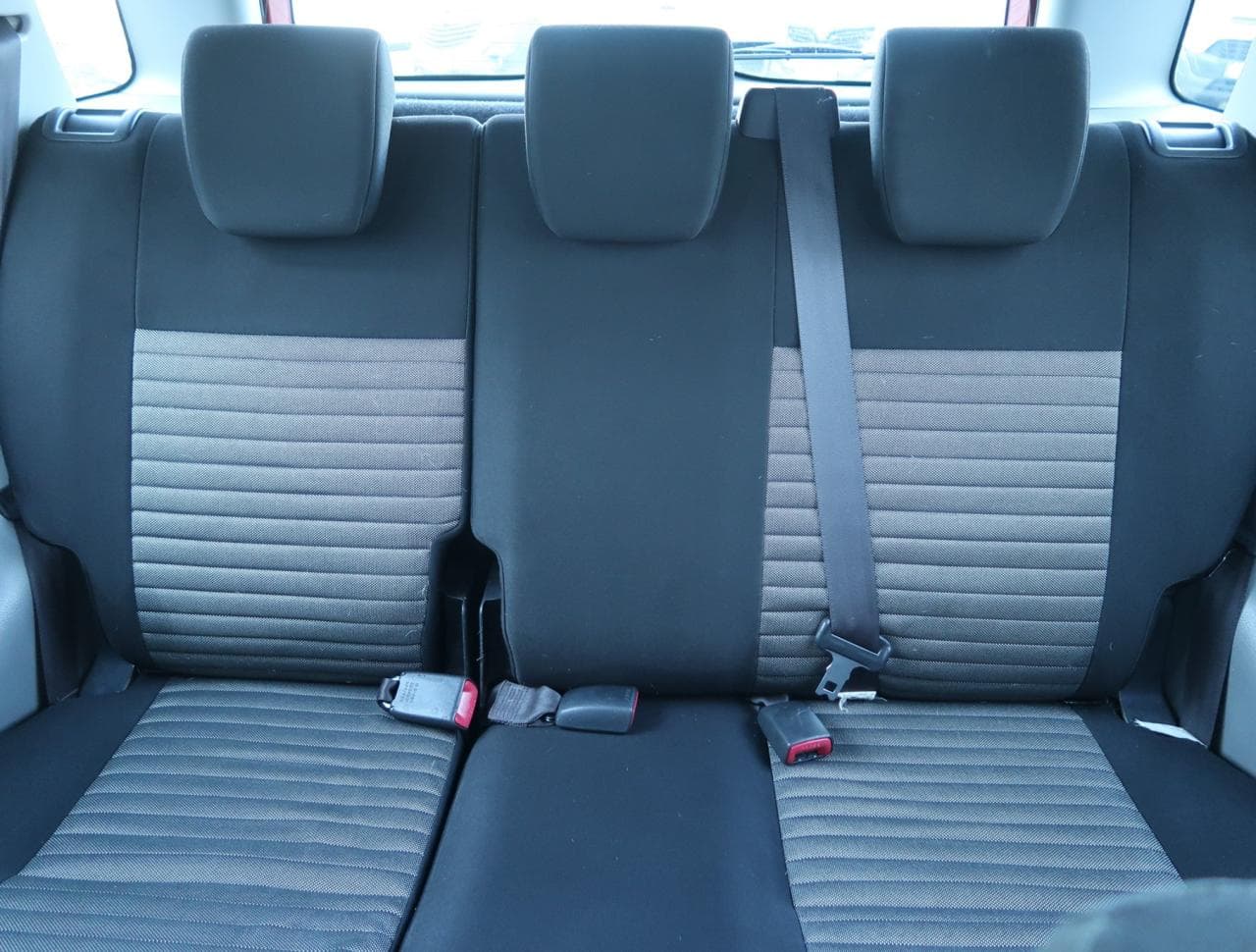 2010 Suzuki SX4 - 26