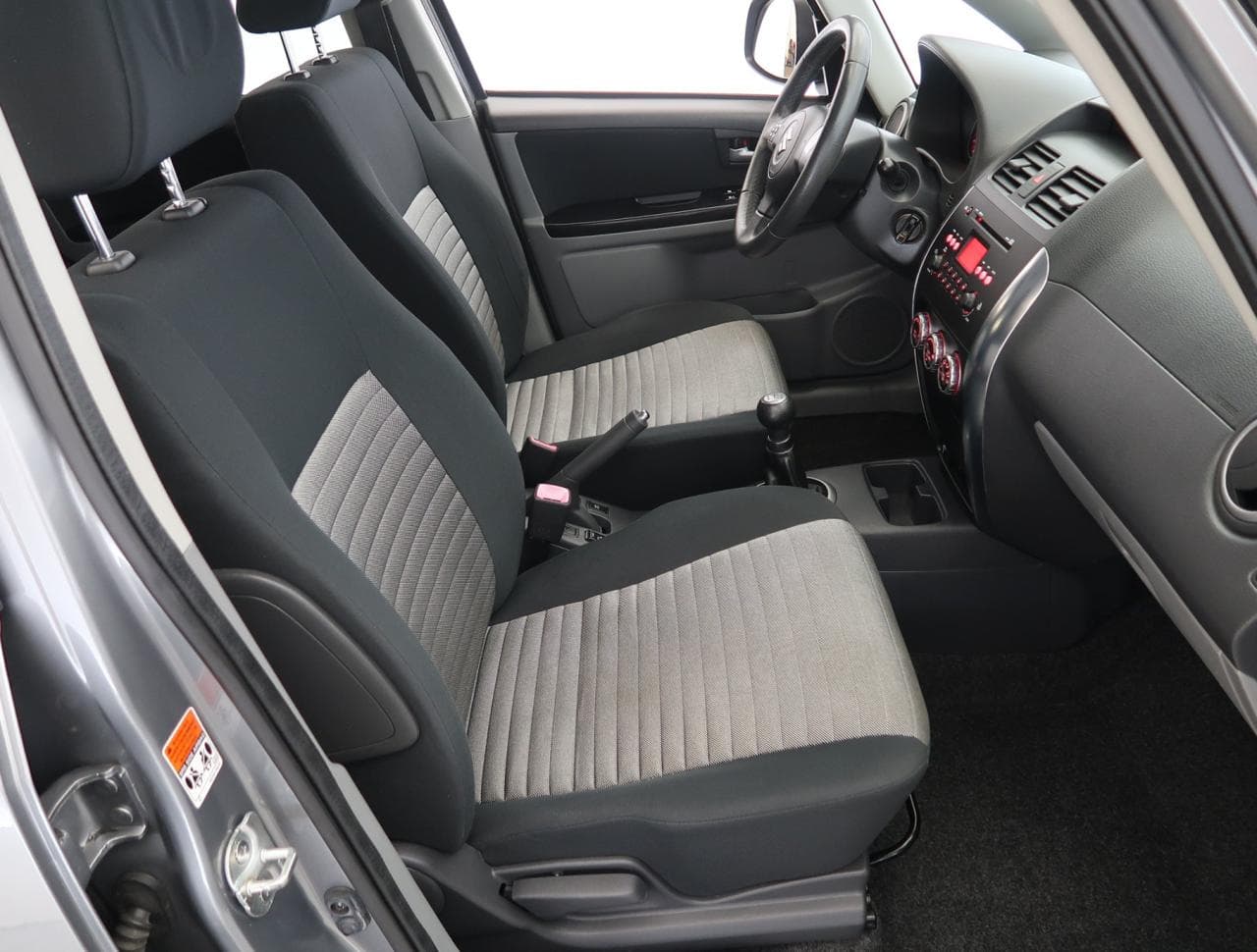 2008 Suzuki SX4 - 12