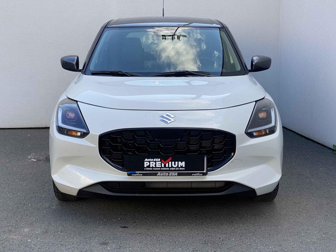 2025 Suzuki SWIFT - 2