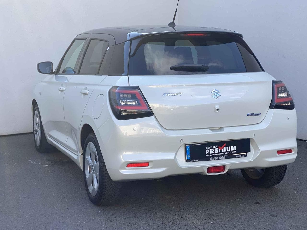 2025 Suzuki SWIFT - 6