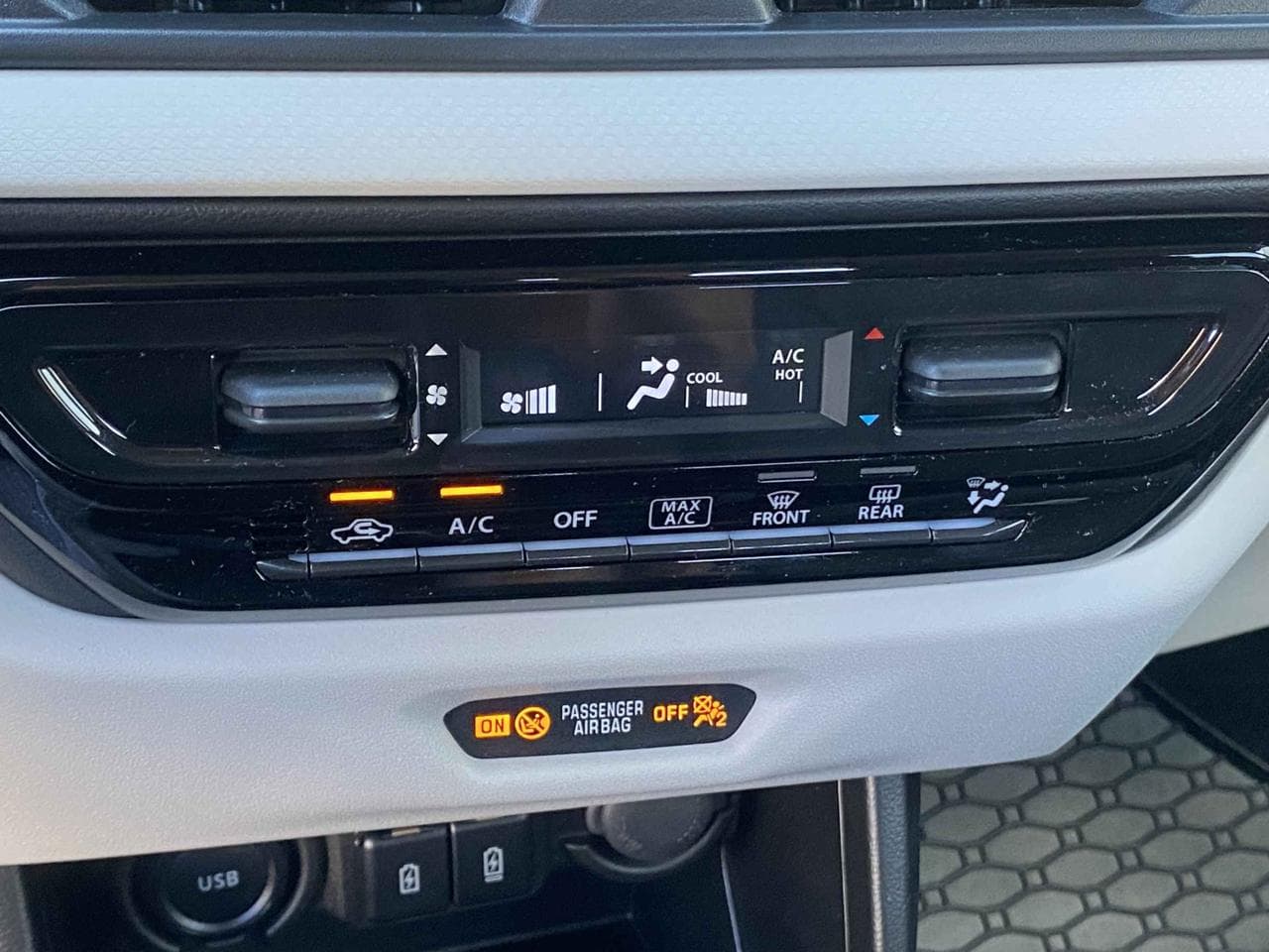 2025 Suzuki SWIFT - 15