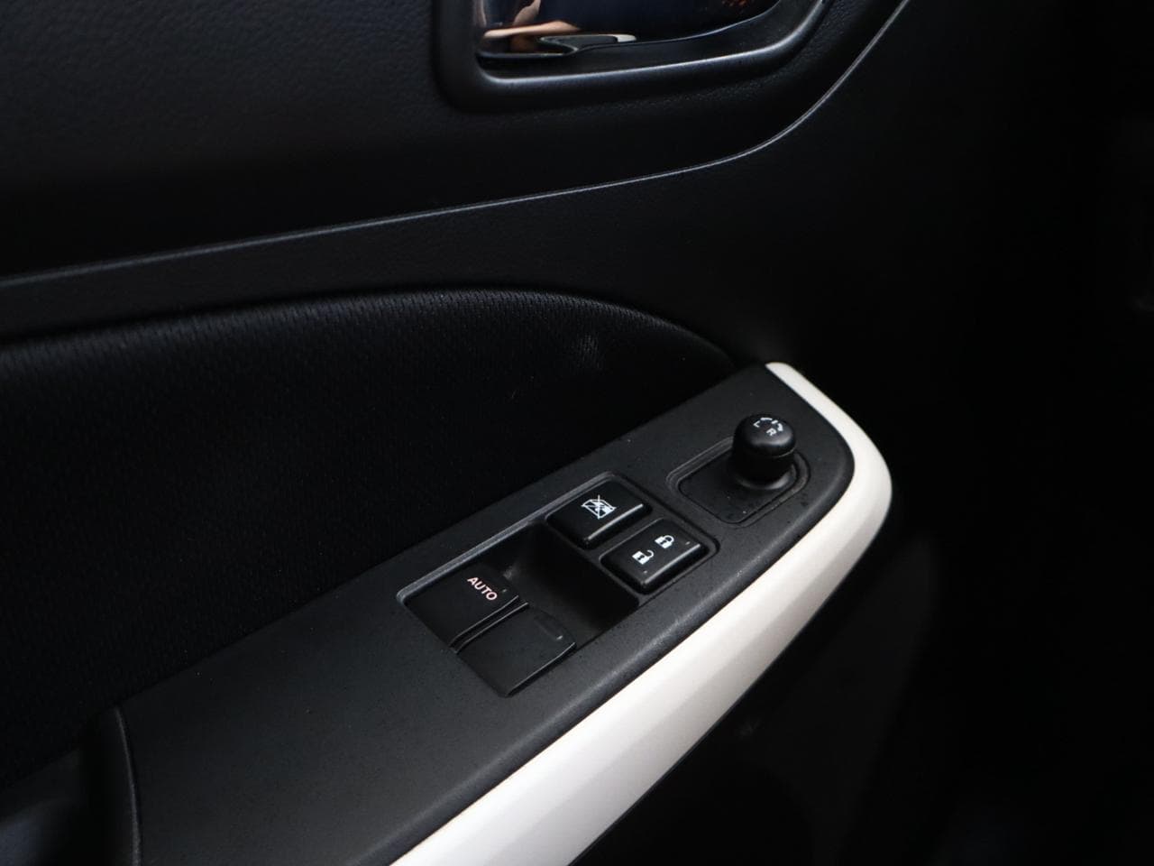 2021 Suzuki SWIFT - 20