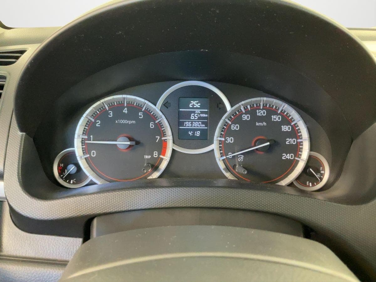 2013 Suzuki SWIFT - 3