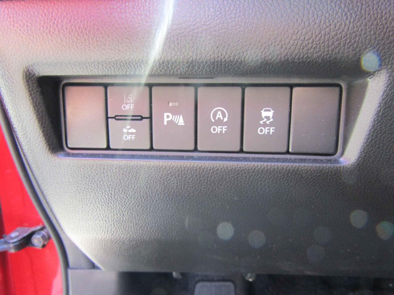 2023 Suzuki SWIFT - 15