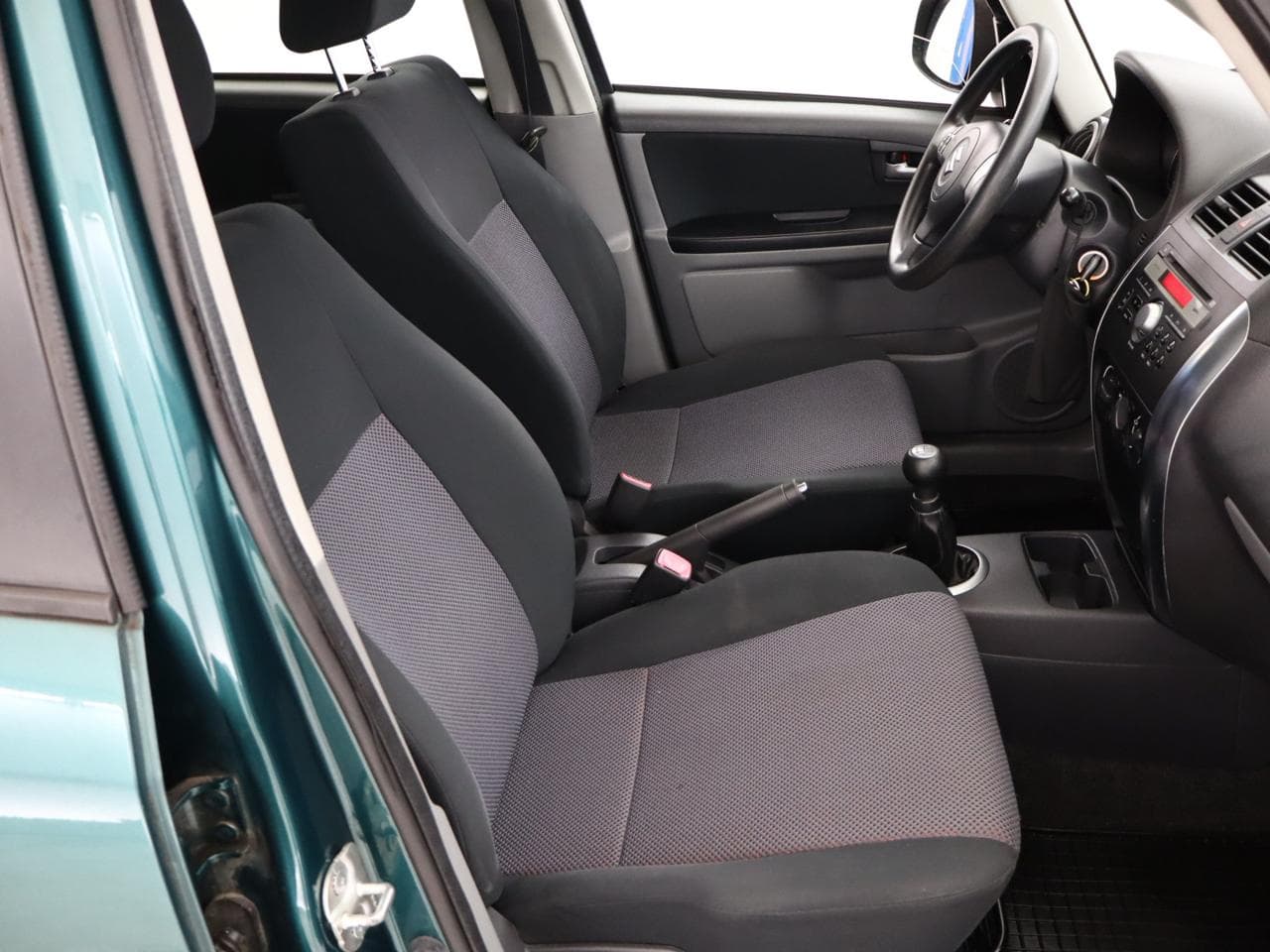 2008 Suzuki SX4 - 10