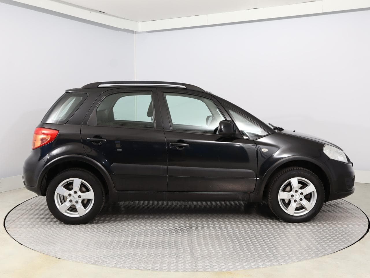 2011 Suzuki SX4 - 8