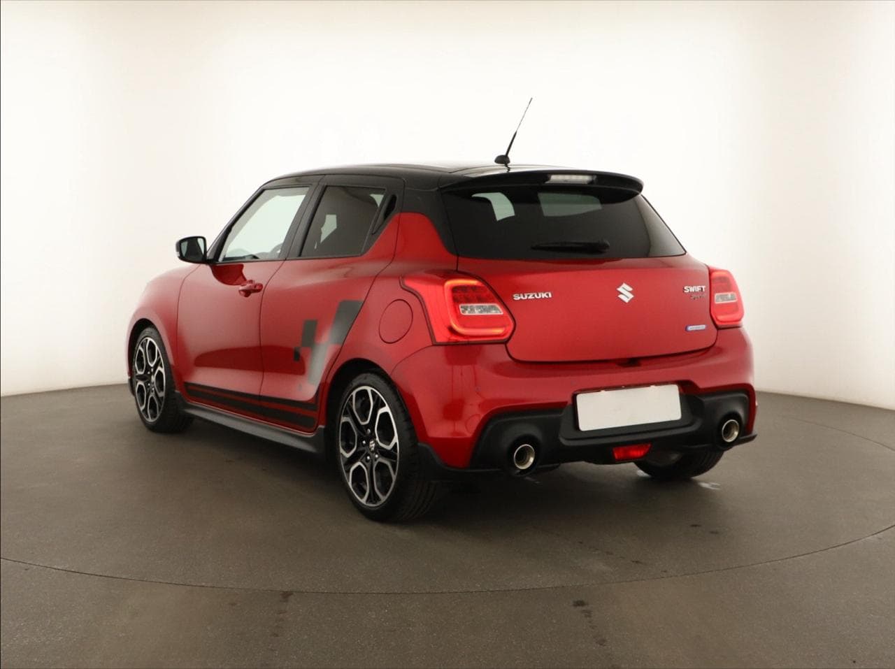 2022 Suzuki SWIFT - 5