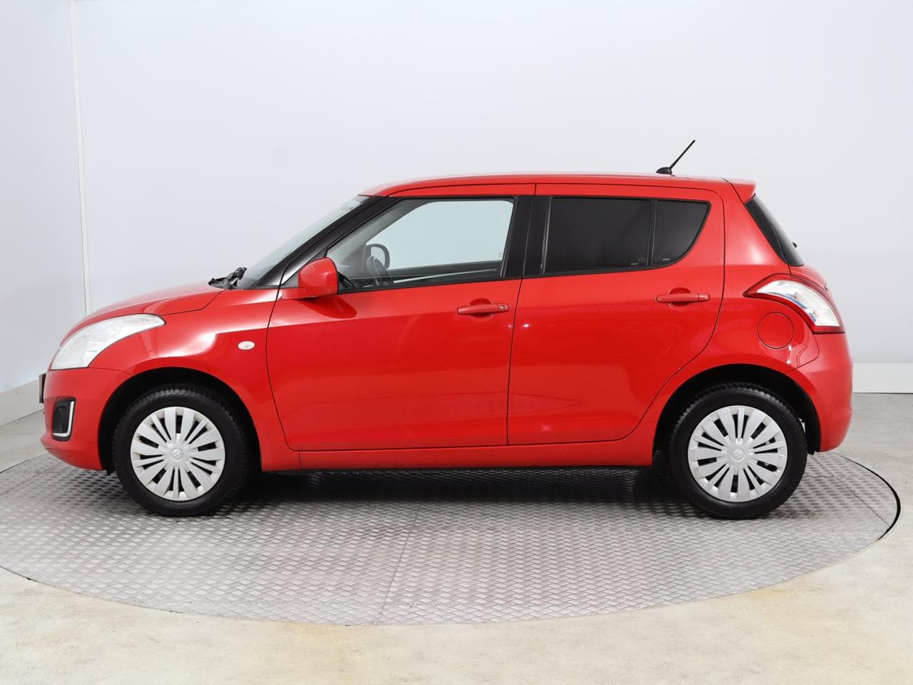2016 Suzuki SWIFT - 4