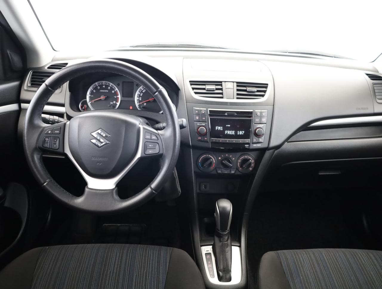 2014 Suzuki SWIFT - 9