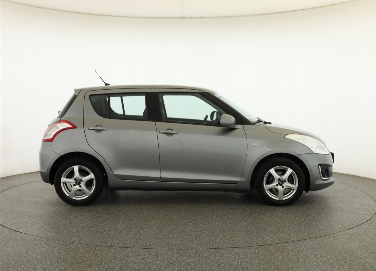 2014 Suzuki SWIFT - 8