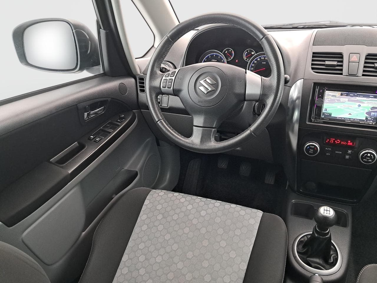 2013 Suzuki SX4 - 9