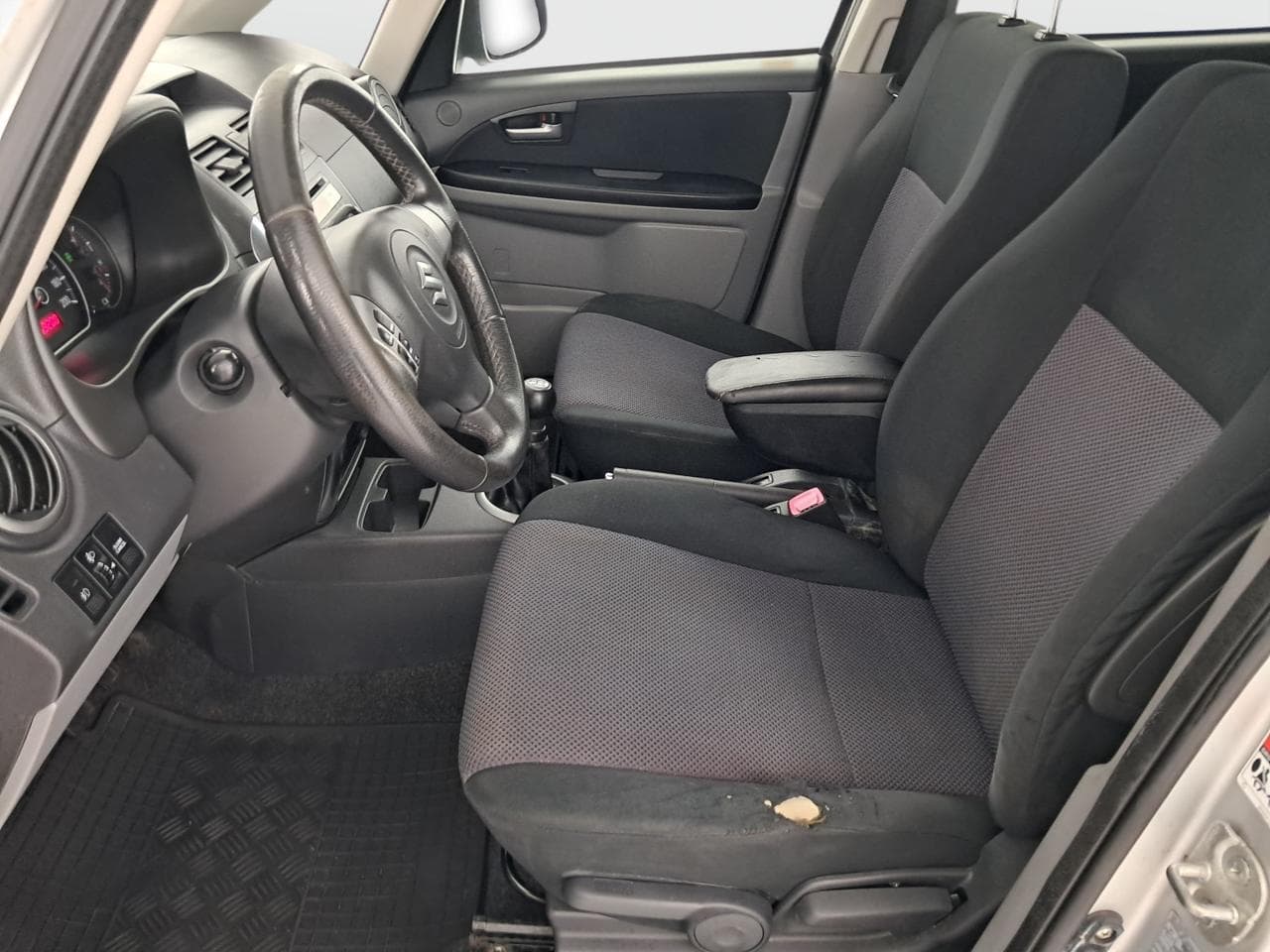 2007 Suzuki SX4 - 16