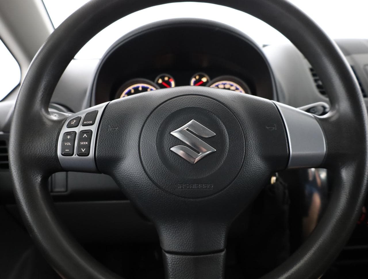 2011 Suzuki SX4 - 14