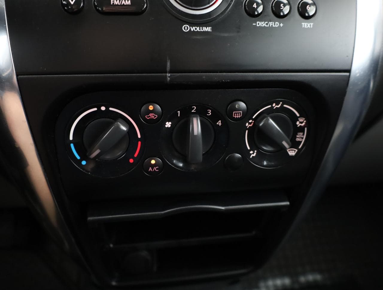 2011 Suzuki SX4 - 16