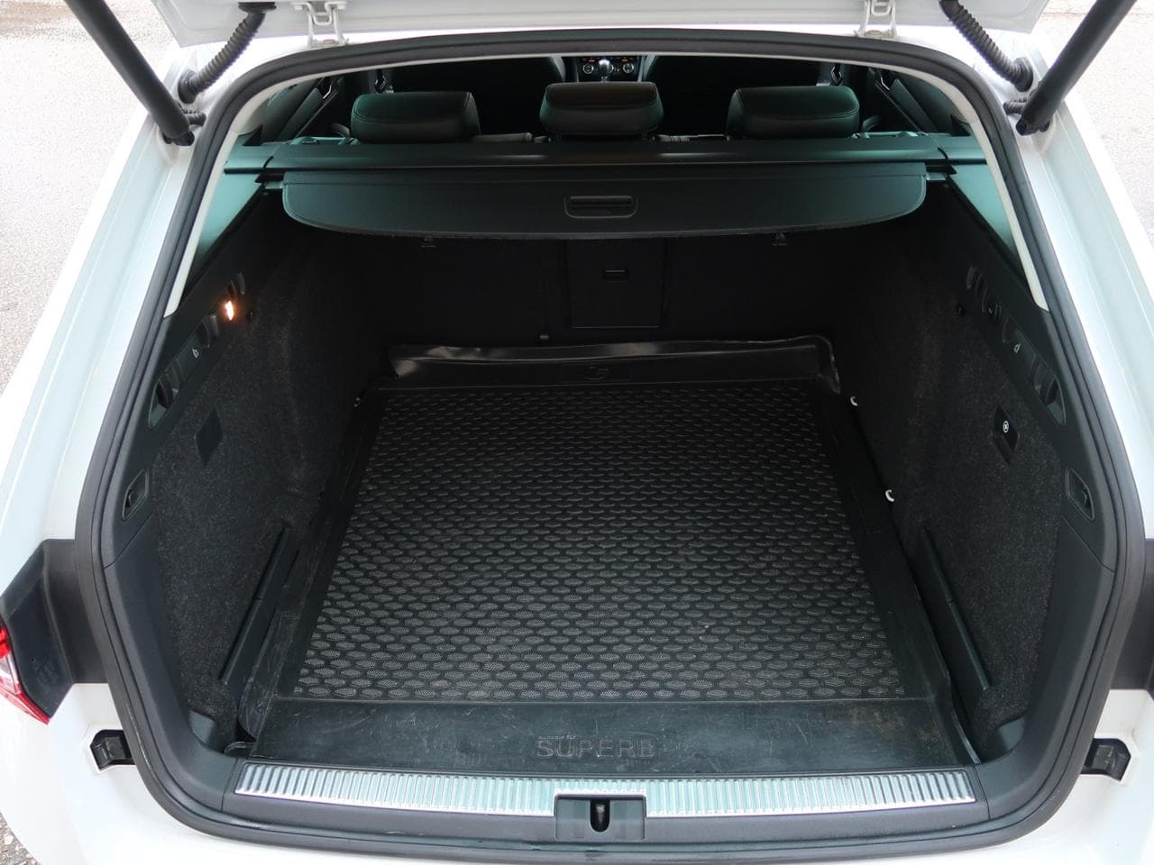 2016 Škoda Superb - 20