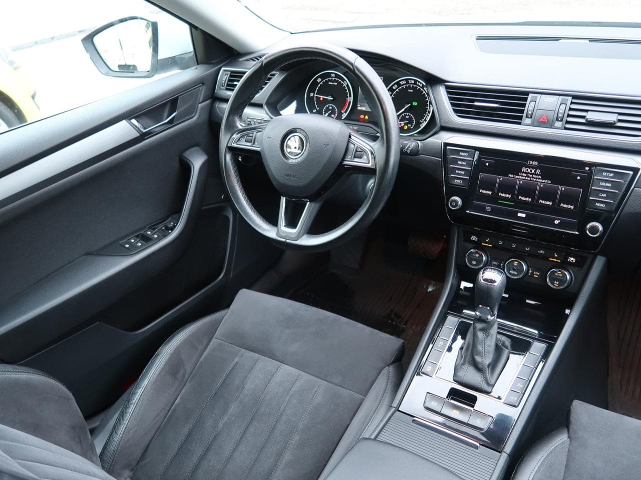 2016 Škoda Superb - 9